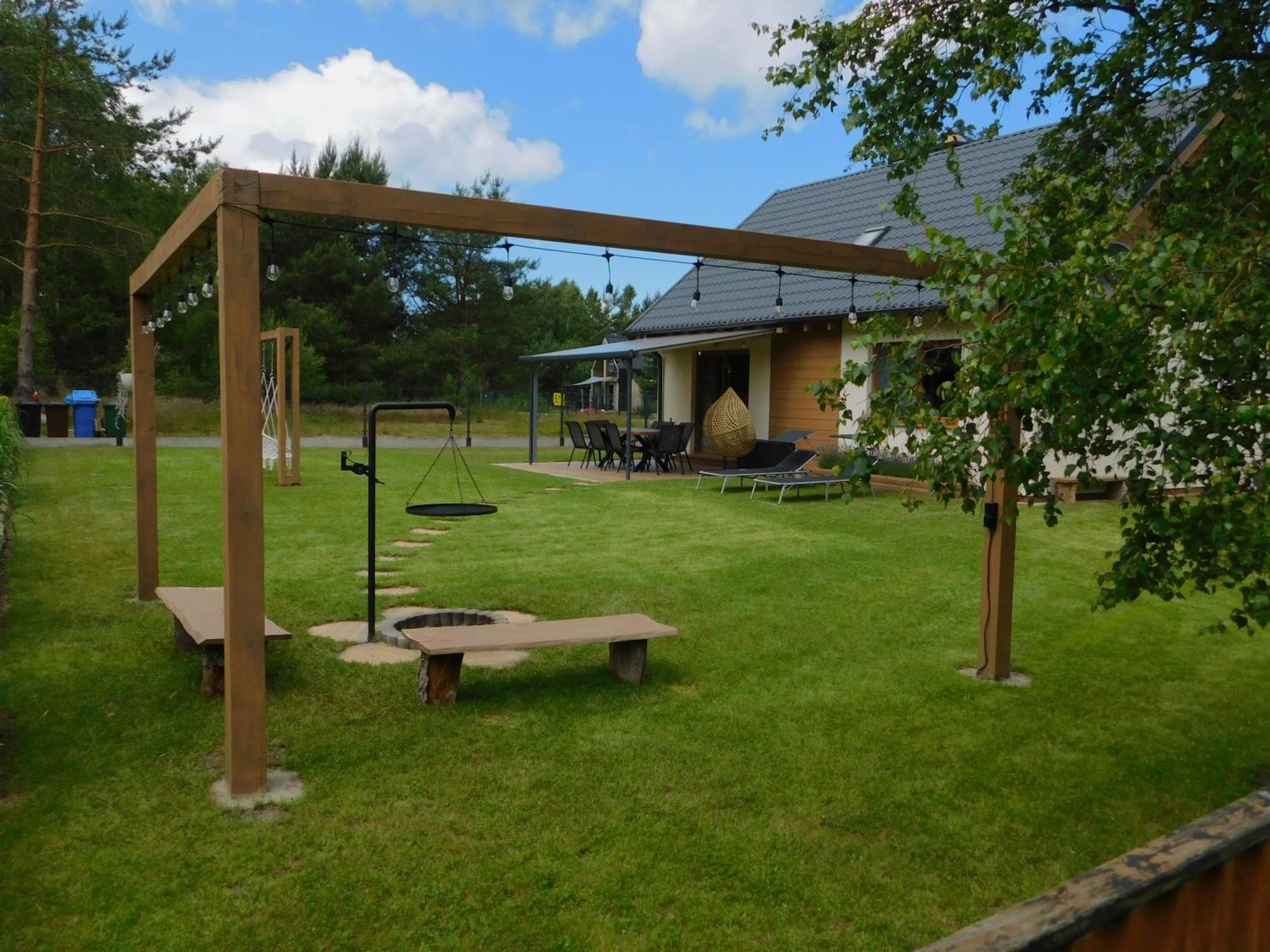 Forest House Sasino-Spa Sauna Balia 外观 照片